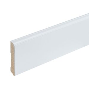 Gelakte plint praag wit 90x15 2,4 m1